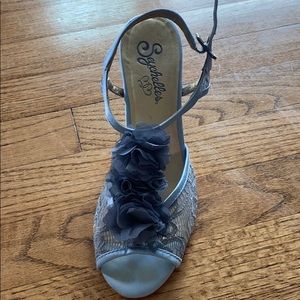 Seychelles powder blue lace shoe